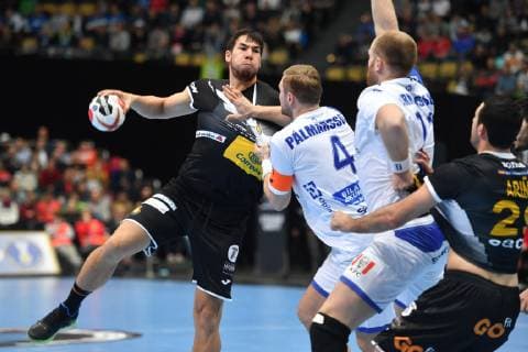 Daniel DOVICHEBAEVA DUJSHEBAEV ESP action duel against Aron PALMARSSON ISL preliminary round group B Spain ESP Iceland ISL on 13 01 2019 in Munich Germany Olympic Hall Handball World Championship 2019 from 10 01 27 01 2019 in Germany and Denmark