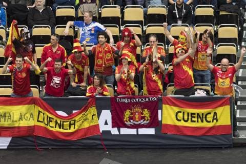 Handball WM 19 preliminary round Group B Encounter Spain Iceland Olympic Hall Munich 13 01 2019 Picture Spanish Fans Iceland Fan Â