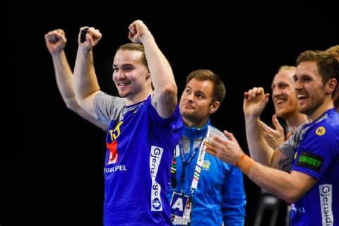 190113 Lukas Nilsson of Sweden celebrates during the IHF World Handball Championship match between Sweden and Argentina on January 13 2019 in Copenhagen Photo Ludvig Thunman BILDBYR u0081N kod LT 35577, detectedSourceLanguage  Copyright: LUDVIGxTHUNMAN BB190113LT073