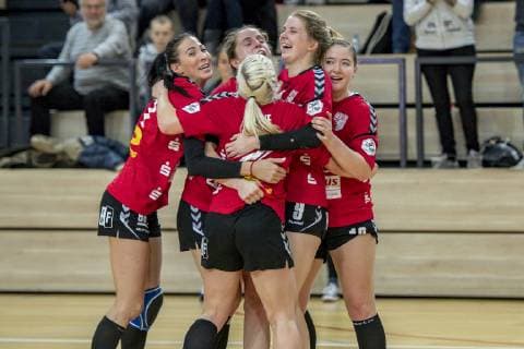 The Wildcats win the game and for the first time in the history of the club they are going to the Final Four in the DHB Cup a jubilation of the team after the victory in the quarter final SV Union Halle Neustadt Wildcats vs. Bayer 04 Leverkusen Handball DHB Cup Season 2018 2019 Copyright xVIADATAx xHolgerxJohnx Halle Saale Sachsen Anhalt Germany