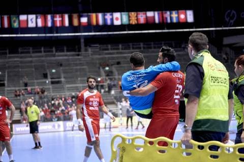IHF Men s World Championship WM Weltmeisterschaft 2019 Group C handball match. Marouan Chouiref (90) carry Marouen Maggaiz (12) of Tunisiaaway after being injured during the men s IHF Handball World Championship Group C match 31 between Tunisia and Chile at the Jyske Bank Boxen arena in Herning Denmark on Monday January 14, 2019. Denmark 