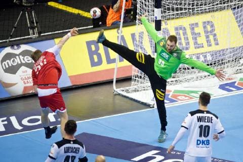 Handball Berlin 14 01 2019 World Championship 2019 Mens World Championship Group A Russia RUS Germany GER Andreas Wolff Germany TW No 33 KOMOGOROV Vitaly Russia No 34
