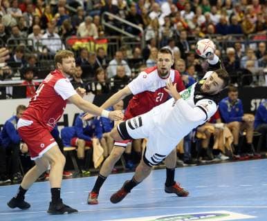 GER Germany vs Russia 14 01 2019 Mercedes Benz Arena Berlin GER Germany vs Russia in picture Jannik Kohlbacher GER 48 Vitaly KOMOGOROV RUS 34 Gleb KALARASH RUS 21 nordphotox xEngler nph00076