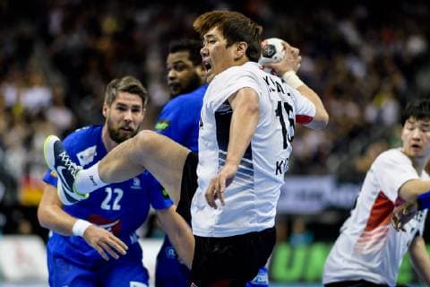 France vs. Korea Handball World Championship 2019 14 01 2019 Dongmyung Kim COR 15 at the match between France and Korea at the Handball World Championship in Berlin on 14 01 2019 Berlin BER Germany Mercedes Benz Arena