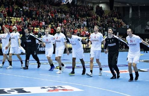 The danish players celebrate the victory in the men s IHF Handball World Championship Group C match between Denmark and Saudi Arabia in Herning Denmark on Monday Jan 14 2019 Herning Jylland Denmark, detectedSourceLanguage  Copyright: HenningxBagger HenningxBaggerx COP101 spdk20190114-215012-L