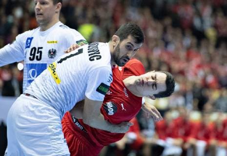 Janko Bozovic of Austria against Rasmus Lauge of Denmark during the men s IHF Handball World Championship Group C match between Austria and Denmark in Herning Denmark on Tuesday Jan 15 2019 Herning Jylland Denmark, detectedSourceLanguage  Copyright: HenningxBagger HenningxBaggerx COP101 spdk20190115-205006-L