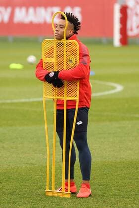 Sport Themen der Woche KW03 Sport Bilder des Tages PIERRE KUNDE MALONG TRAINING MAINZ 05 MAINZ 