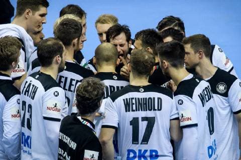 Germany vs France Handball World Championship 2019 15 01 2019 Uwe Gensheimer GER 3 at a time-out at the match between Germany and France at the Handball World Championship in Berlin on 15 01 2019 Berlin BER Germany Mercedes Benz Arena