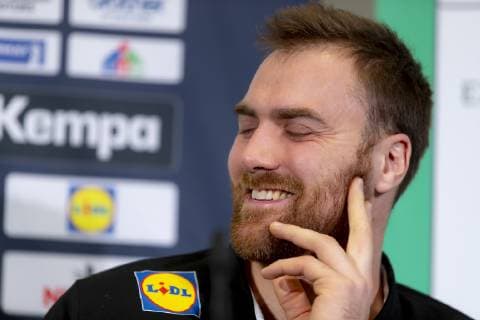 Goalkeeper Andreas Wolff No 33 Germany responds with a smile to the question of a journalist Press conference of the DHB Handball IHF Handball World Championship 16 01 19 Berlin Berlin Germany Mercedes Benz Arena Copyright: xAgentur54Gradx xFelixxKoenigx