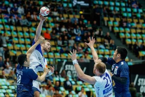 Munich Germany 16 01 2019 IHF Handball WM 2019 Group B Japan Island Kohei Narita JPN and Aron Palmarsson ISL in the total DeFodi048