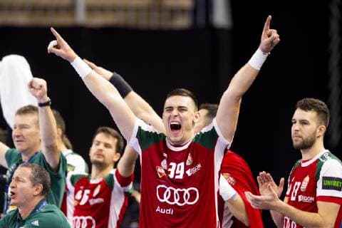 190116 Richard Bodo of Hungary celebrates during the IHF World Handball Championship match between Hungary and Egypt on January 16 2019 in Copenhagen Photo Ludvig Thunman BILDBYR u0081N kod LT 35579, detectedSourceLanguage  Copyright: LUDVIGxTHUNMAN BB190116LT005