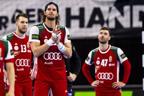190116 Laszlo Nagy and Peter Hornyak of Hungary looks dejected after the IHF World Handball Championship match between Hungary and Egypt on January 16 2019 in Copenhagen Photo Ludvig Thunman BILDBYR u0081N kod LT 35579, detectedSourceLanguage  Copyright: LUDVIGxTHUNMAN BB190116LT013