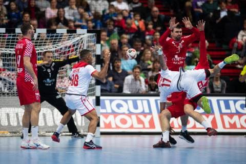 Handball WM 2019 preliminary round group B Munich Olympic Hall Encounter Croatia Bahrain Jakov Vrankovic Ivan Stevanovic Mohammed Habib Hasan Ahmed Dschalal Abbas @Martin Hangen hangenfoto