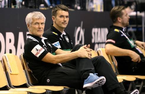 Physiotherapist Reinhold Roth National coach Christian Prokop Germany relaxes before the match Germany vs. Serbia Handball World Championship 2019 Mens Handball on 17 01 2019 in the Mercedes Benz Arena in Berlin Handball World Championship 2019 Group A Germany Serbia