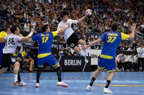 Handball WM Brazil Korea on 17 01 2019 in the Mercedes Benz Arena in Berlin Dongkwang PARK Korea xMNx
