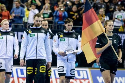 Germany vs. Serbia Handball World Championship 2019 17 01 2019 Run-in of the teams with l r Patrick Wiencek GER 7 Goalkeeper Andreas Wolff GER 33 Goalkeeper Silvio Heinevetter GER 12 and Uwe Gensheimer GER 3 at the match between Germany and Serbia at the Handball World Championship in Berlin on 17 01 2019 Berlin BER Germany Mercedes Benz Arena
