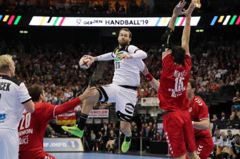 Ivan Mosic Steffen Fäth Drasko Nenadic action game scene duel sport handball world championship world championship men season 2018 2019 17 01 2019 Germany GER DHB vs Serbia SRB