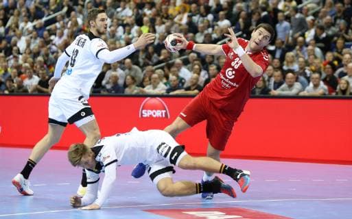 Hendrik Pekeler Germany vs. Mijajlo Marsenic Serbia at the match Germany vs. Serbia of the mens handball world championship 2019 on 17 01 2019 in the Mercedes Benz Arena in Berlin Handball world championship 2019 Group A Germany Serbia