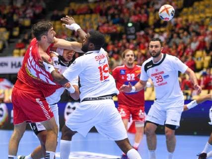 Handball WM, Österreich - Tunesien HANDBALL - IHF WC, AUT vs TUN HERNING,DENMARK,17.JAN.19 - HANDBALL - IHF Men s World Championships, international match Länderspiel Austria vs Tunisia. Image shows Boris Zivkovic (AUT), tun30, Gerald Zeiner (AUT) and Mohamed Soussi (TUN). GEPAxpictures xOliverxLerch