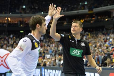 Handball Mens World Championship 2019 in Germany and Denmark Group A 5 Matchday Germany Serbia Uwe Gensheimer No 3 Germany and head coach Christian Prokop Germany clap before the match from 17 01 19 Copyright: xMichaelxHundtx xMatthiasxKochx