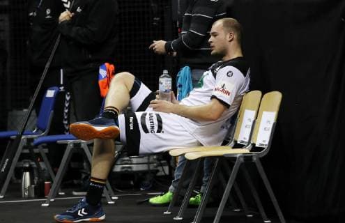 Paul Drux red card sitting outside sports handball world championship men season 2018 2019 17 01 2019 Germany GER DHB vs Serbia SRB