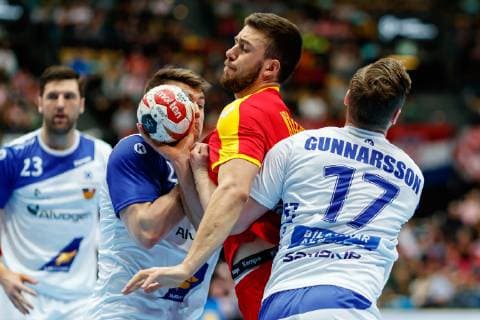Munich Germany 17 01 2019 IHF Handball WM 2019 Group B Macedonia Iceland Elvar Oern Jonsson ISL and Filip Kuzmanovski MKD in the total DeFodi048