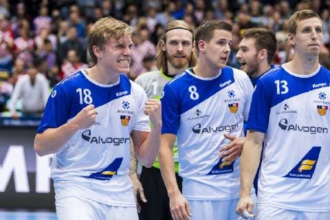 Munich Germany 17 January 2019 World Cup 2019 Men Group B Macedonia vs Iceland vs li Gisli Thorgeir Kristjansson Iceland Bjarki Elisson Iceland Olafur Gudmundsson Iceland Final cheers Final cheers Emotion Joy Munich Olympic Hall Bavaria Germany