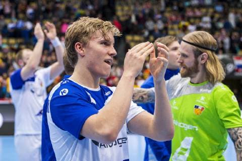 Munich Germany 17 January 2019 World Cup 2019 Men Group B Macedonia vs. Iceland Gisli Thorgeir Kristjansson Iceland Final Cheers Final Cheers Emotion Joy Munich Olympic Hall Bavaria Germany