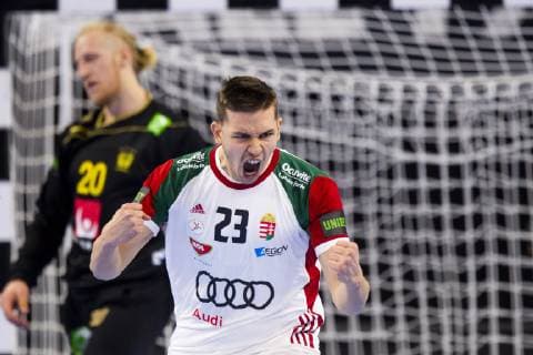 190117 Dominik Mathe of Hungary celebrates during the IHF World Handball Championship match between Sweden and Hungary on January 17 2019 in Copenhagen Photo Ludvig Thunman BILDBYR u0081N kod LT 35581,  Copyright: LUDVIGxTHUNMAN BB190117LT021