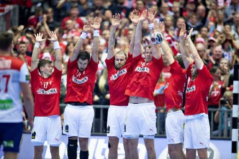 The danish players blocs a ball in the men s IHF Handball World Championship Group C match between Denmark and Norway in Herning Denmark Thursday Jan 17 2019 Herning Jylland Denmark,  Copyright: HenningxBagger HenningxBaggerx COP101 spdk20190117-220637-L