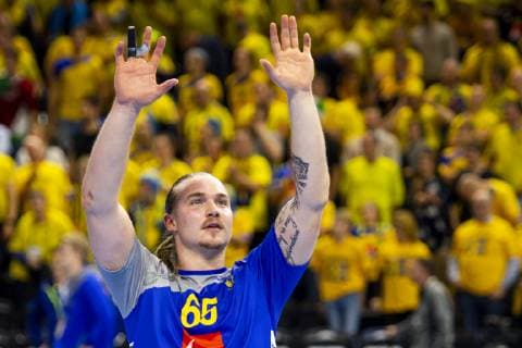 190117 Lukas Nilsson of Sweden celebrates after the IHF World Handball Championship match between Sweden and Hungary on January 17 2019 in Copenhagen Photo Ludvig Thunman BILDBYR u0081N kod LT 35581,  Copyright: LUDVIGxTHUNMAN BB190117LT064