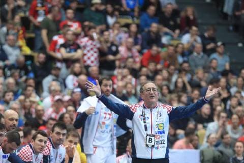 PXL_2019 World Men s Handball Championship, Croatia vs. Spain 17.01.2019., Olympiahalle, München, Germany - 2019 World Men s Handball Championship, Group B, Round 5, Croatia vs. Spain. Head coach of Croatia Lino Cervar.  SlavkoxMidzor PIXSELL