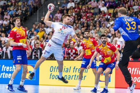 Munich Germany 17 January 2019 World Cup 2019 Men Group B Spain vs Croatia v li Viran Morros de Argila Spain David Mandic Croatia Torhueter Gonzalo Perez de Vargas Spain Munich Olympic Hall Bayern Germany