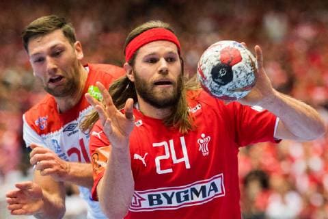 190117 Harald Reinkind of Norway and Mikkel Hansen of Denmark during the IHF World Handball Championship match between Denmark and Norway on January 17 2019 in Herning Photo Jon Olav Nesvold BILDBYR N code JE 160406,  Copyright: JONxOLAVxNESVOLD BB190117JE188