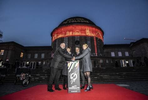Handball WM 2019 Lanxess Arena Cologne Germany Date 18 01 2019 From left Andreas Michelmann Henriette Reker Armin Laschet Anna Rapp