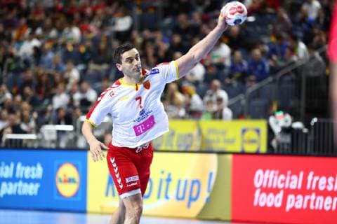 Kiril Lazarov Macedonia on the litter Russia vs Macedonia IHF Men Handball World Championship 19 01 2019 Photographer Neis Eibner Russia vs Macedonia IHF Men Handball World Championship 19 01 2019 Cologne Copyright: xEIBNER AlexanderxNeisx EP_ANS