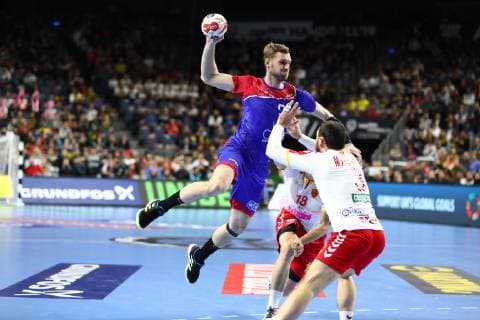 Alexander Shikurinskiy Russia in duel with Dejan Manaskov Macedonia Russia vs Macedonia IHF Men Handball World Championship 19 01 2019 Photographer Neis Eibner Russia vs Macedonia IHF Men Handball World Championship 19 01 2019 Cologne Copyright: xEIBNER AlexanderxNeisx EP_ANS