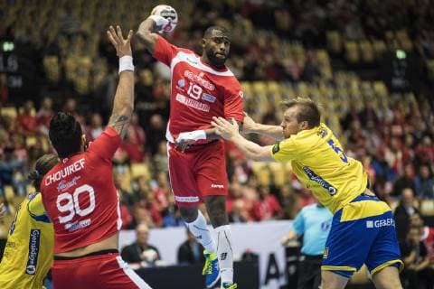 Mosbah Sanai Tunesia 19 of Tunesia and Max Darj Sweden 5 right of Sweden during the men s IHF Handball World Championship Main Round Group 2 match in Herning Denmark on saturday Jan 19 2019 Herning DK,  Copyright: ClausxFisker ClausxFiskerx cop101 spdk20190119-180533-L