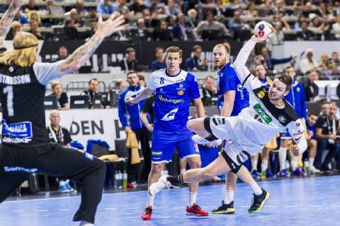 Cologne Germany 19 January 2019 World Cup 2019 Men Main Round Germany vs Iceland vs Torhueter Bjoergvin Gustavsson Island Hendrik Pekeler Germany THW Kiel Cologne Lanxess Arena North Rhine-Westphalia Germany