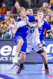 Cologne Germany 19 January 2019 World Cup 2019 Men Main Round Germany vs Iceland v left in duel Gisli Thorgeir Kristjansson Iceland and Jannik Kohlbacher Germany Rhine Neckar Loewen Cologne Lanxess Arena North Rhine-Westphalia Germany