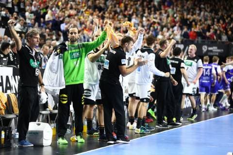 the german substitutes cheer IHF men handball world championship 19 01 2019 photographer Neis Eibner germany vs iceland IHF men handball world championship 19 01 2019 cologne Copyright: xEIBNER AlexanderxNeisx EP_ANS