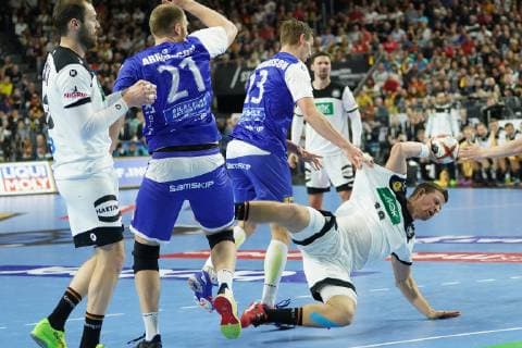 GER IHF WM 2019 Germany GER vs Iceland ISL 19 01 2019 Lanxess Arena Cologne GER IHF WM 2019 Germany GER vs Iceland ISL picture shows Martin Strobel GER 19 in duel against Arnar Freyr Arnarsson ISL 21 Olafur GuÃ°mundsson ISL 13 nordphotox xMeuter nph00351