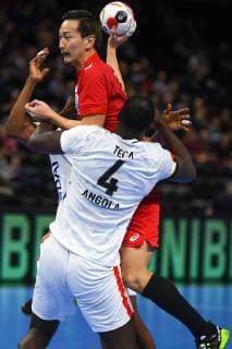 HANDBALL - IHF WC, JPN vs ANG COPENHAGEN,DENMARK,20.JAN.19 - HANDBALL - IHF Men s World Championships, international match Länderspiel Japan vs Angola. Image shows Hiroki Shida (JPN) and Gabriel Teca (ANG). GEPAxpictures xOliverxLerch