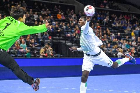HANDBALL - IHF WC, KOR vs KSA COPENHAGEN,DENMARK,20.JAN.19 - HANDBALL - IHF Men s World Championships, international match Länderspiel Korea vs Saudi Arabia. Image shows Park Jaeyong (KOR) and Abudulazez Saeed (KSA). GEPAxpictures xOliverxLerch