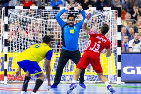 Cesar Augusto Almeida No 89 Brazil parries a seven-meter attempt against Zlatko Horvat No 13 Croatia Brazil vs Croatia Main Round Handball IHF Handball World Championship 20 01 19 Cologne North Rhine-Westphalia Germany Lanxess Arena Copyright: xAgentur54Gradx xFelixxKoenigx