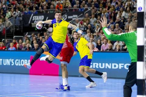 Alexandro Pozzer No 17 Brazil vs Marin Sego No 55 Croatia Brazil vs Croatia Main Round Handball IHF Handball World Championship 20 01 19 Cologne North Rhine-Westphalia Germany Lanxess Arena Copyright: xAgentur54Gradx xFelixxKoenigx