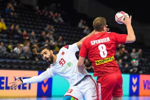HANDBALL - IHF WC, AUT vs BRN COPENHAGEN,DENMARK,20.JAN.19 - HANDBALL - IHF Men s World Championships, international match Länderspiel Austria vs Bahrain. Image shows Mohamed Habib (BHR) and Sebastian Spendier (AUT). GEPAxpictures xOliverxLerch