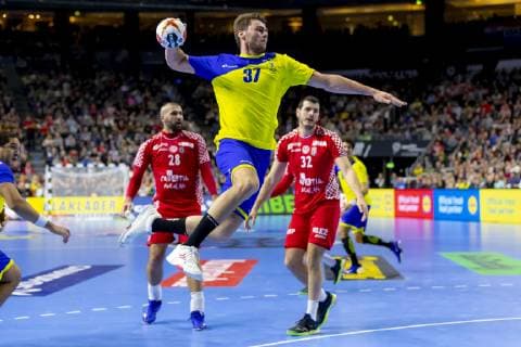 Haniel Langaro No 37 Brazil vs. Ivan Sliskovic No 32 Croatia and Zeljko Musa No 28 Croatia Brazil vs. Croatia Main Round Handball IHF Handball World Championship 20 01 19 Cologne North Rhine-Westphalia Germany Lanxess Arena Copyright: xAgentur54Gradx xFelixxKoenigx