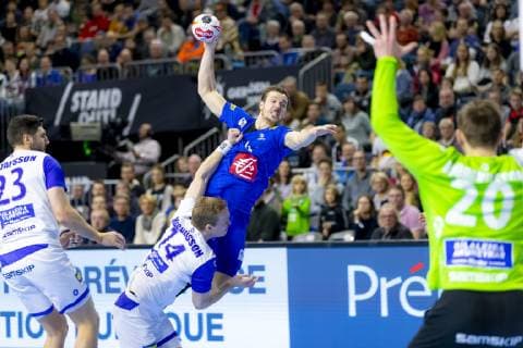 Kentin Mahe No 14 France vs Omar Igni Magnusson No 14 Iceland and Agust Eli Bjorgvinsson No 20 Iceland vs France Main Round Handball IHF Handball World Championship 20 01 19 Cologne North Rhine-Westphalia Germany Lanxess Arena Copyright: xAgentur54Gradx xFelixxKoenigx