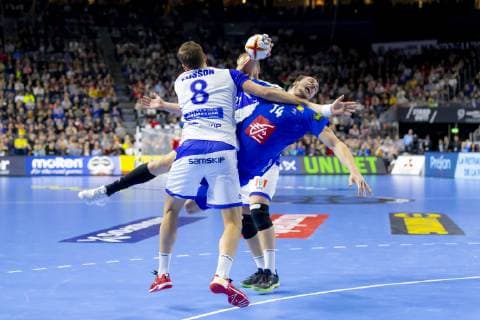 Kentin Mahe No 14 France vs Bjarki Mar Elisson No 8 Iceland and Anar Freyr Arnarsson No 21 Iceland vs France Main Round Handball IHF Handball World Championship 20 01 19 Cologne Nordrhein Westfalen Germany Lanxess Arena Copyright: xAgentur54Gradx xFelixxKoenigx